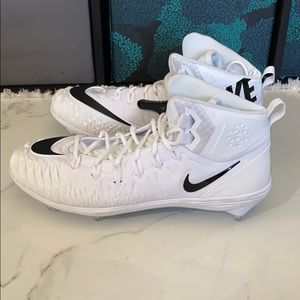 NEW✨Nike Football Cleats
